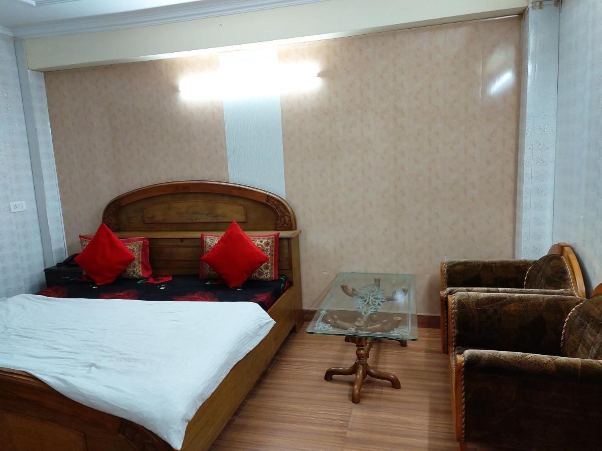 Goroomgo You And Me Nainital Exterior foto